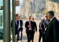 El Ministro Principal muestra las obras del aeropuerto a la Embajadora del Reino Unido ante la UE