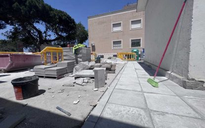 Obras de acerado en Campamento