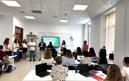 El Ayuntamiento pone en marcha dos programas de empleo y formación para 30 alumnos trabajadores