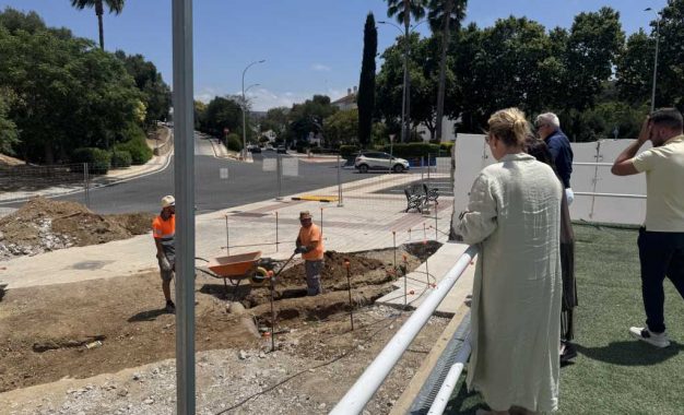 El Ayuntamiento invierte un millón de euros en varias mejoras en el campo de fútbol de Guadiaro