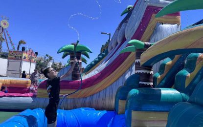 Los pequeños de Torreguadiaro disfrutan la Fiesta Infantil de feria
