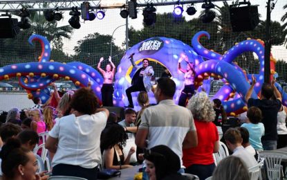 Éxito de participación en el Loco Bingo celebrado en Miraflores