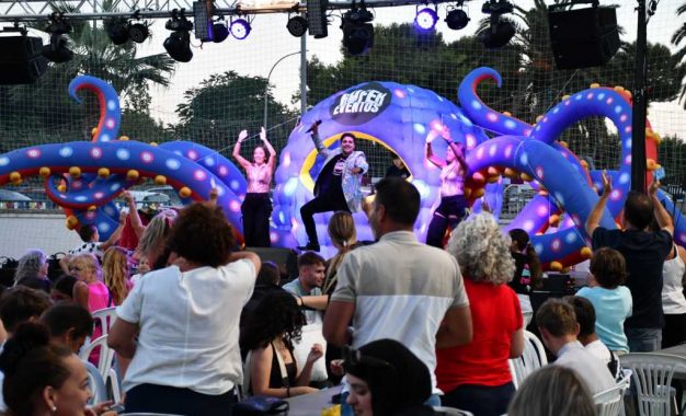 Éxito de participación en el Loco Bingo celebrado en Miraflores