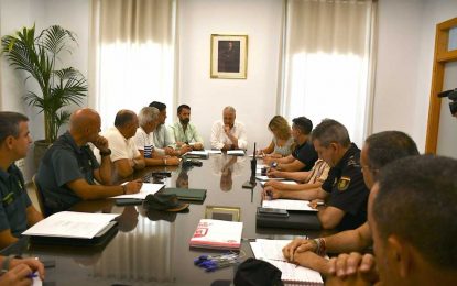 Reunión técnica para coordinar lo relativo a seguridad de los actos programados hasta septiembre   