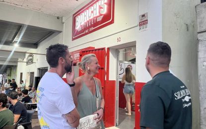 Respaldo municipal a la nueva hamburguesería en Los Olivillos