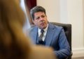El Ministro Principal conversa con el nuevo Secretario de Asuntos Exteriores