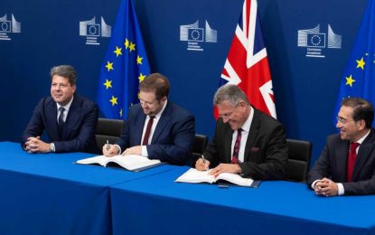 El Reino Unido y la UE firman un tratado histórico sobre la futura relación de Gibraltar con Bruselas