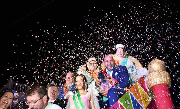 Diversión y mucha participación en la Cabalgata de la Feria de San Enrique