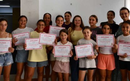 Finaliza con éxito el III Taller Infantil de Sevillanas con la entrega de diplomas al alumnado