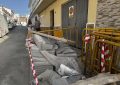 Renovación de acerado e impermeabilización en la calle Las Esmeraldas de Guadiaro