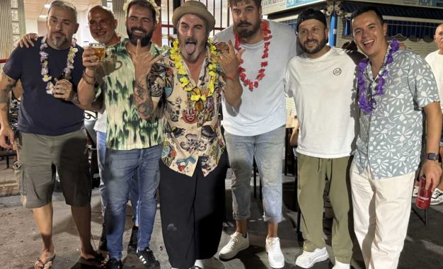 Animada Fiesta Ibicenca en Puente Mayorga