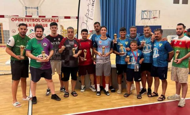 Juanlu Jiménez se proclama campeón del VII Open futbol chapas San Roque