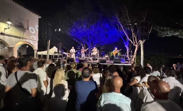 Espectacular ambiente en la jornada de sábado de la XI Noche Blanca
