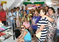 Autoservicio Calle cierra sus puertas, y Campamento y Ayuntamiento rinden homenaje a sus propietarios