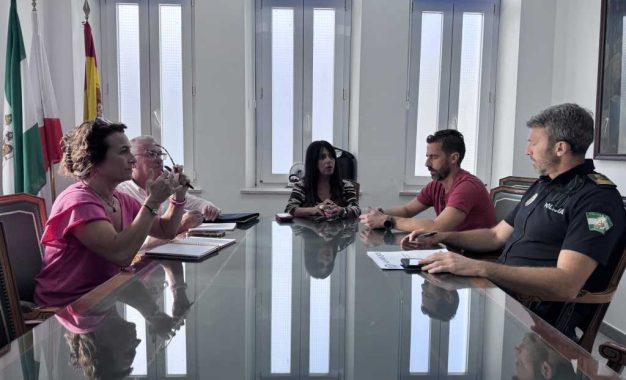 Reunión de seguridad ante el inicio del curso escolar