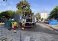 Limpieza Viaria realiza una actuación exhaustiva en la zona de las 104 viviendas de la barriada de La Paz