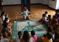 Familias sanroqueñas unen meditación y arte en el CAC a través del taller “MeditArte”