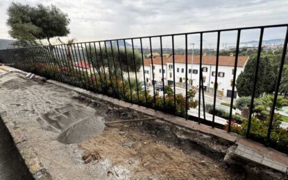 Sustitución del acerado del Mirador de Los Cañones