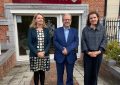 El ministro Cortes lleva a Bruselas la iniciativa sobre nidos para vencejos